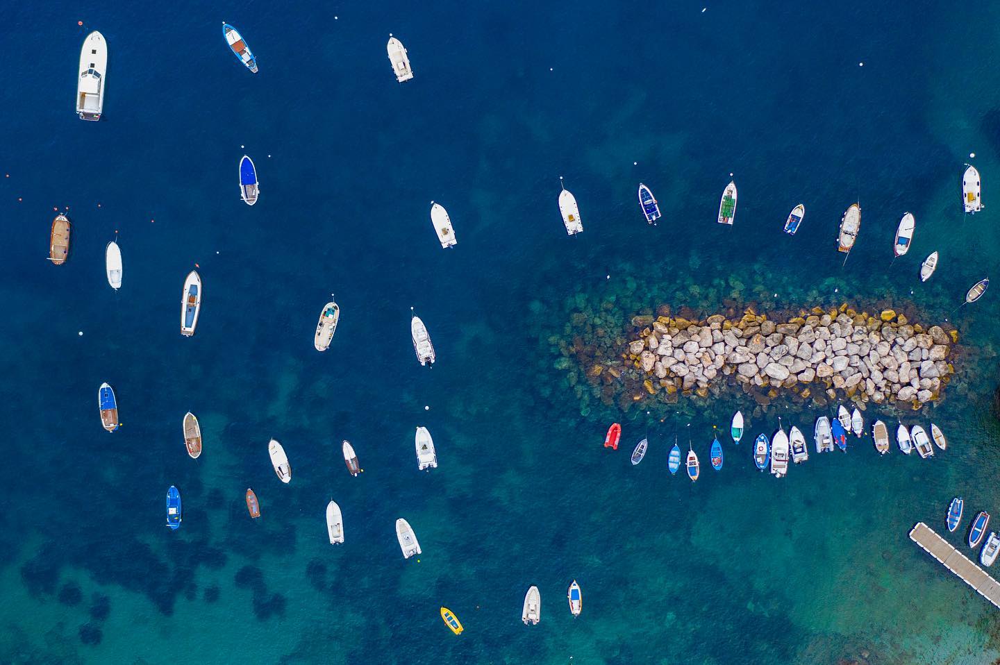 Amalfi Coast Boat Rentals: Unique Experiences to Discover the Amalfi Coast from the Sea