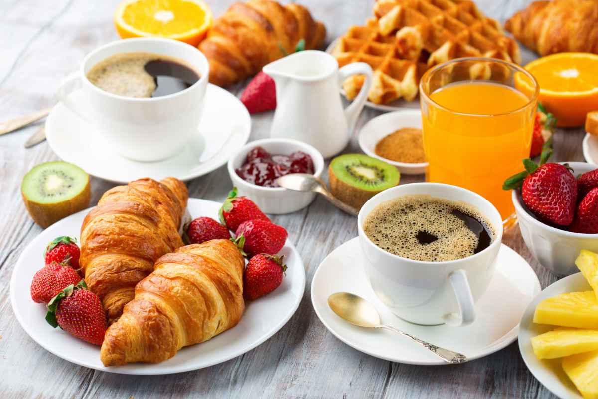 Le Diverse Colazioni in Hotel e B&B: Un Viaggio tra Sapori e Tradizioni colazione come in hotel